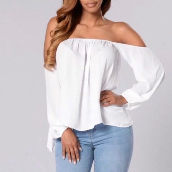 Off Shoulder white Top - Picture 2 of 4